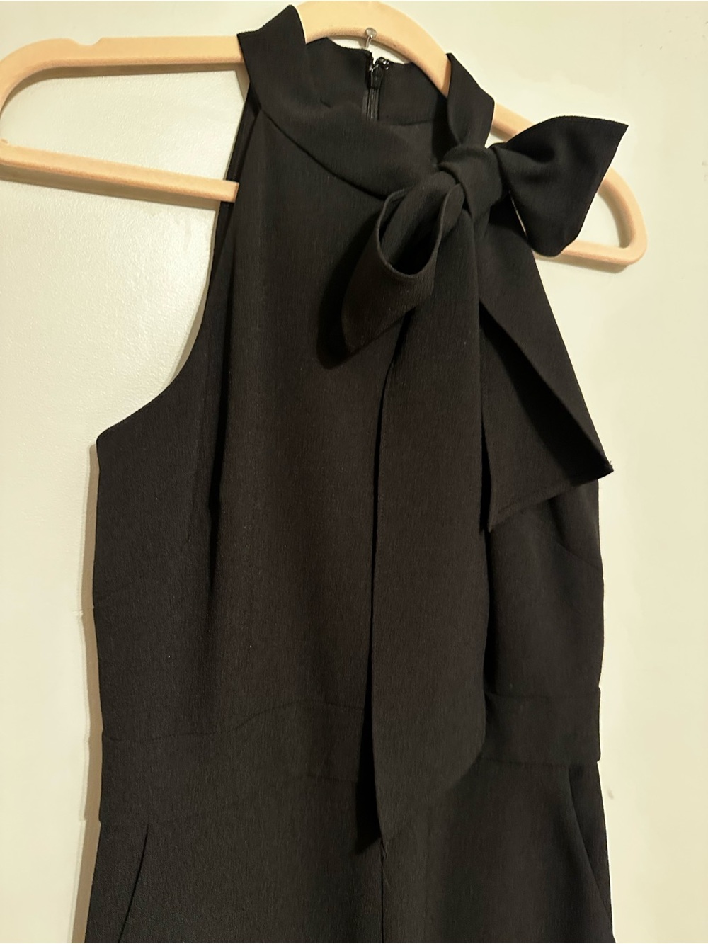 Vince Camuto Black Bow-Neck Sleeveless Camisole